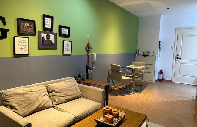 One Bedroom with Balcony City view - Photo 7