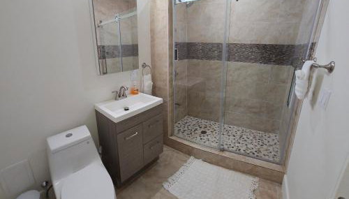 1-Bedroom Apt-9W1 20-Minuite To Downtown Boston - Foto 5, Shower