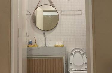 Casa Praia Grande 5min praia, 2 vagas, wi fi , 3 banheiros , piscina grande , freezer extra gelo , churrasqueira , até 9 pessoas - Photo 4