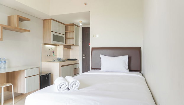 Modern Look And Homey Studio Serpong Greenview Apartment - Foto 3, Habitación