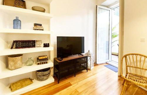 Cozy Belem Apartament with terrace - Photo 15