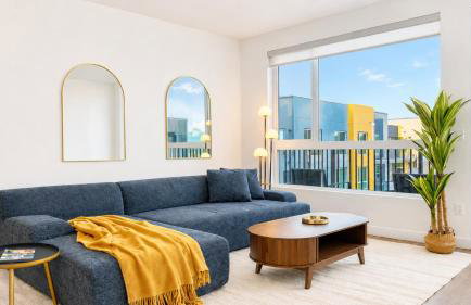 Premium Stay 10 Min From Disneyland With Pool & GYM - Foto 1