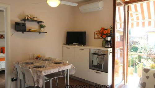 Girasole Suite Elegante appartamento 2 camere, piscina - Foto 4