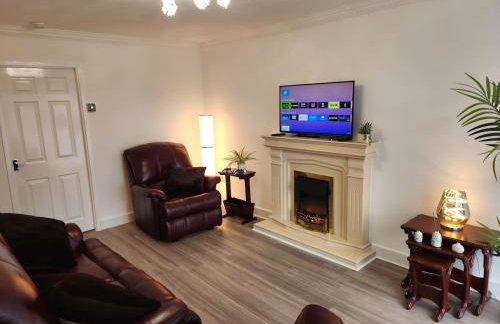 Peaceful 2-Bed Bungalow with Garden & Parking in Bramley Village, Rotherham - Foto 38