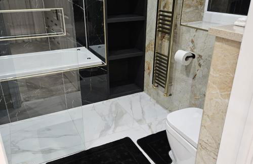 Vancouver Place - Photo 24