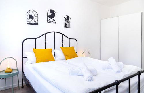 schickes Apartment 5 min vom Hbf der Kulturhauptstadt 2025 - Foto 12