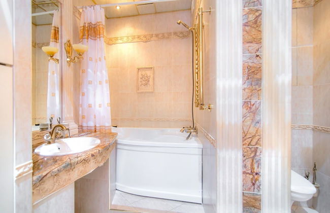 ApartExpo on Pobedy Square 1B - Foto 16