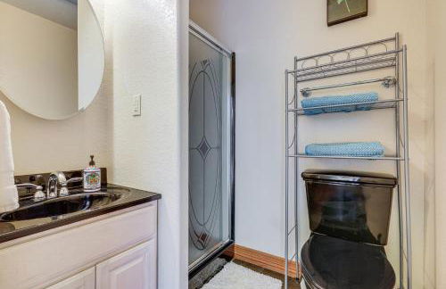 Family-Friendly Fischer Home with Private Hot Tub! - Foto 19