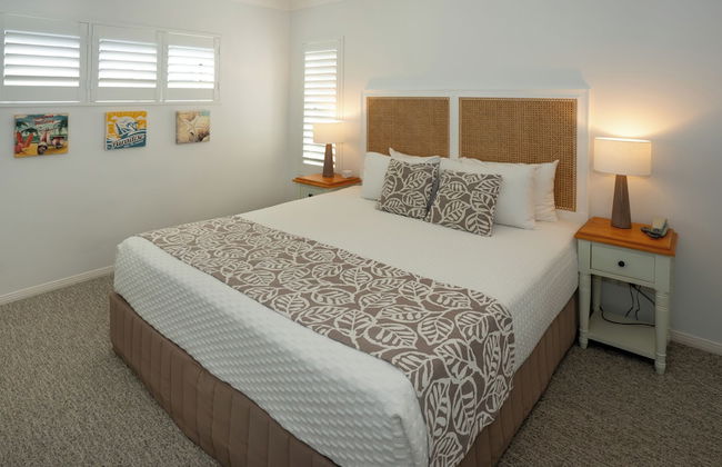 Waters Edge Apartment - Photo 15