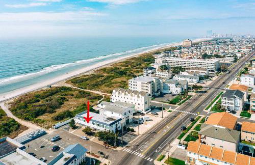 Beautiful Brigantine Condo - Walk to Beach! - Foto 23