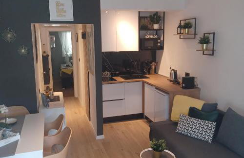 Amare Apartments - Photo 30