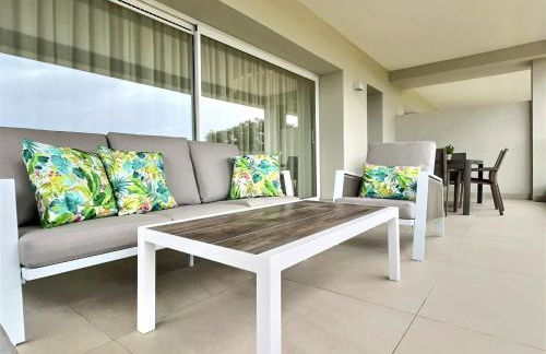 Experience Unrivalled Luxury at Emerald Greens Your Exclusive Retreat in the Heart of San Roque Club Resort - Foto 20