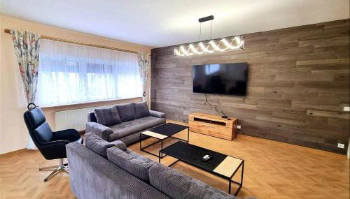 OVER RIVER near FRANKFURT-130 QM-4 ROOMS- 6 BEDS- FREE PARKING- AC - Foto 4