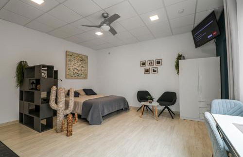 Urban Rooms San Roque with Solarium - Foto 12
