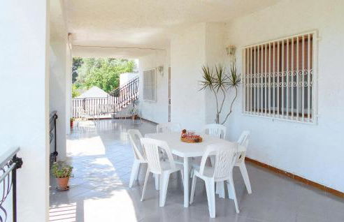 Amazing Home In Floridia - Photo 22