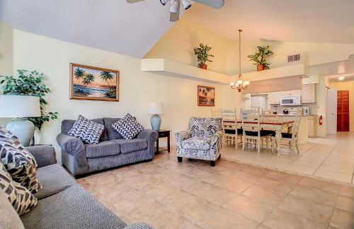 Quaint Getaway! 3 Bedroom Condo Near Disney Parks! - Foto 2