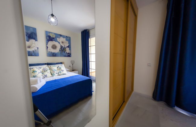 Apartamentos Puerto Almerimar - Photo 6