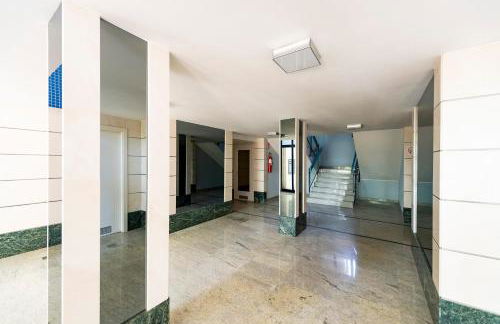 GuestHost - Bright Apartment with Terrace - Photo 41