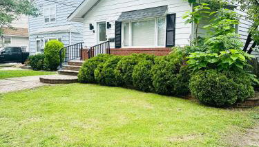 Comfortable 4-BR Family Home with Ample Parking - Foto 3