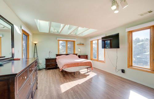 17 Mi to Town Peaceful Golden Cabin! - Photo 15