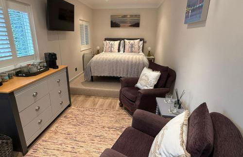 Coastal Escape - Photo 12