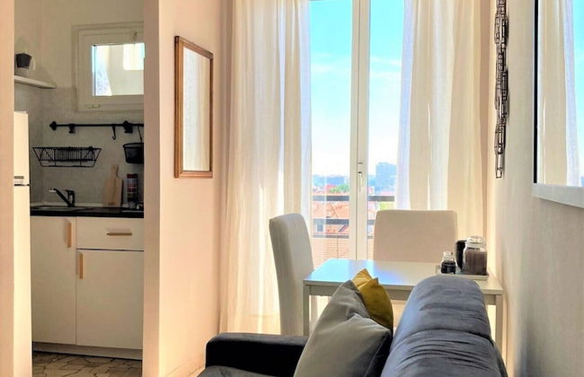 Bright studio with balcony - Visconti 14 - Foto 3