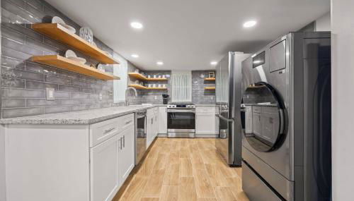 Chic 2BR Downstairs Unit - Fenced Yard Grant Park - Foto 3