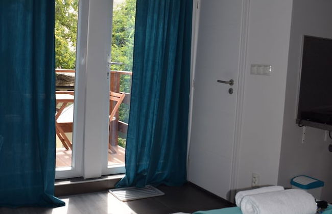 Apartment in the center with a balcony - Photo 12