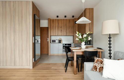 Stylish Studio in Ożarów Mazowiecki with Balcony by Noclegi Renters - Foto 11