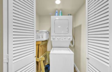 Cozy renovated ground floor unit - Golf Villa - on the Golf Course - Photo 23