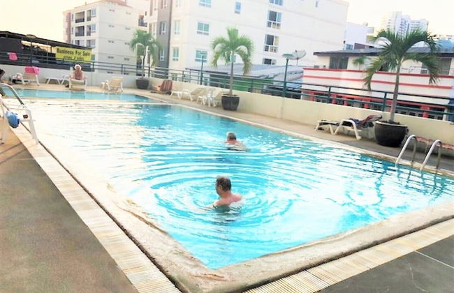 Jomtien Thip Condotel - Foto 13