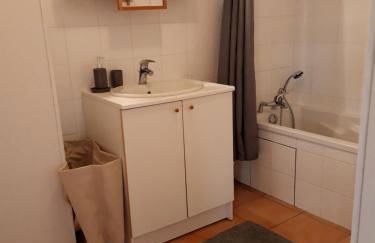 T3 duplex lumineux en centre-ville (plage à 10mn) - Foto 17