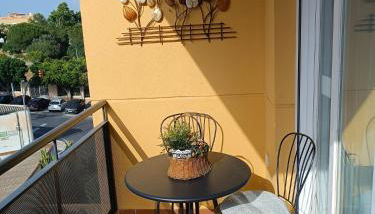 Apartamento renovado en el centro de Benalmádena - Photo 5