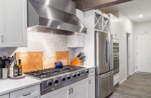 Spacious A-Frame with Lake Michigan Views & Hot Tub-Family Friendly - Foto 15