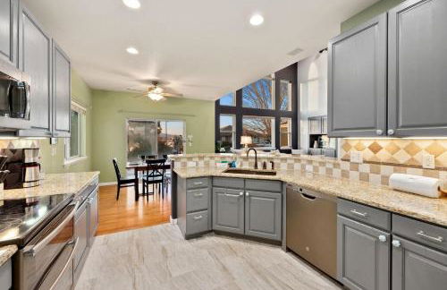 Family-friendly Home on Boyd Lake, Gorgeous Views! - Foto 39