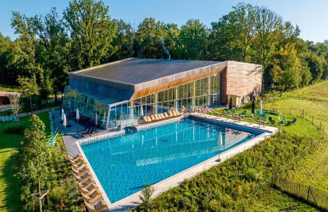 Treehouse in Tournai With Sauna and Terrace - Photo 11