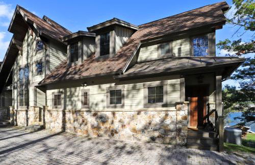 Lakefront home with fire pit and dock Near Wisp Resort - Foto 41