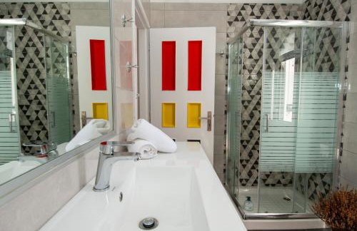 Mina's Art Loft with panoramic views - Foto 23