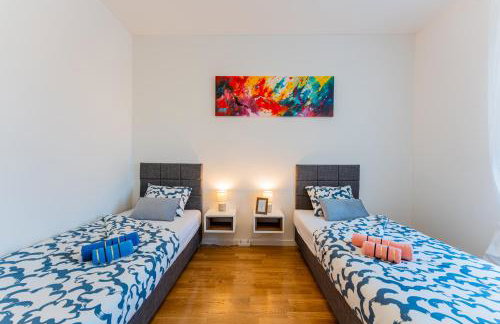 Flex SelfCheckIns 143 - Novaki -Terrace - 4 Bedrooms - Parking - Foto 16