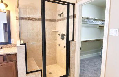 Artsy 3-Story Townhouse Near the Galleria Area! - Foto 17