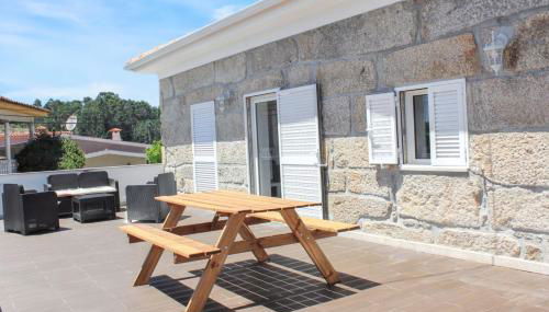 Charming house with shared pool in Requião + Enclosed garden - Foto 2, Garden view