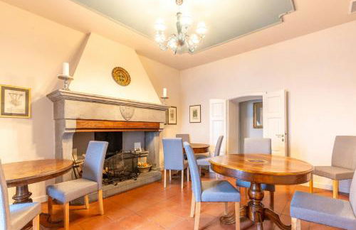 Historic Castle Overlooking Garfagnana Valley - Foto 8