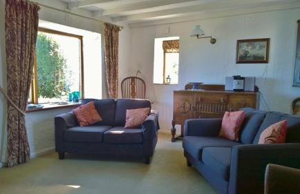 The Cottage - Sea Views, Direct Access to Beach, Pet Friendly - Foto 14