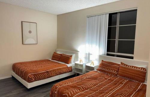 Travel Haven at Miracle Mile- 110 - Foto 22