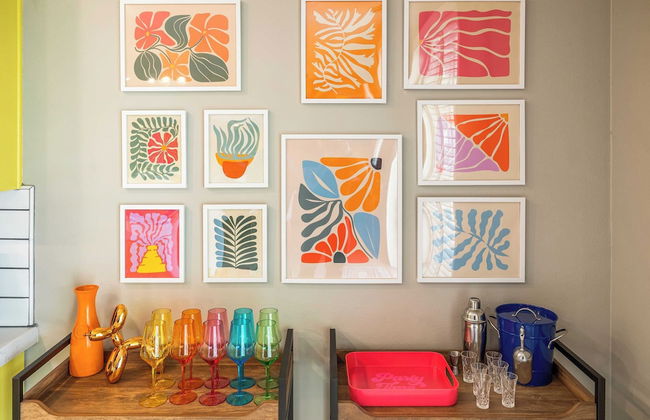 Kaleidoscope by Avantstay Colorful Escape + Pool - Foto 2