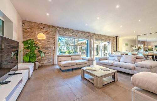 La Villa des Légendes - Spa & Swimming Pool - Foto 4