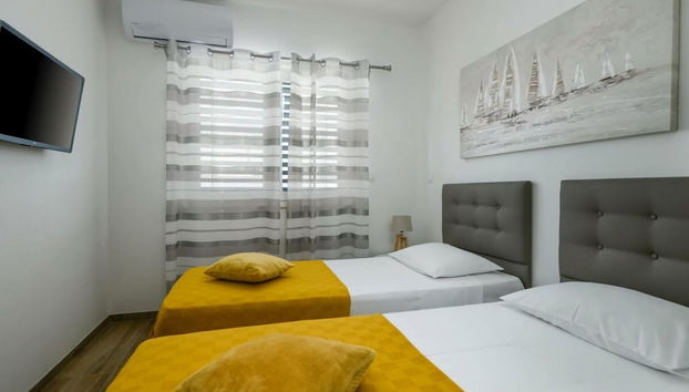 Villa Dora - Apt 2 "goud" - Foto 5, Habitación