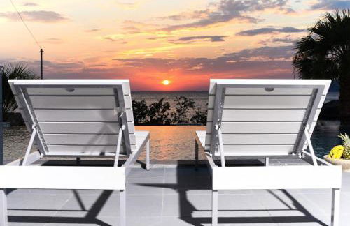 Black Diamond Luxury Beachfront Villa Selenia - Foto 35