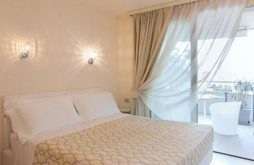Suite & Spa Mirabel - Photo 79