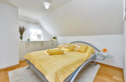 Cozy Home In Novi Marof With Sauna - Foto 41